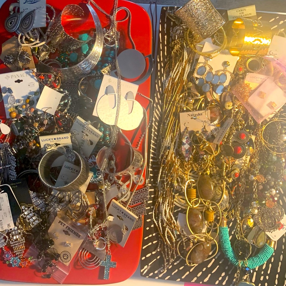 Jewelry Dig show for 9/6-Wednesday!